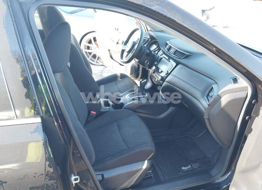 Photo 5 of 2020 Nissan Rogue S FWD (VIN 5N1AT2MT2LC777838)