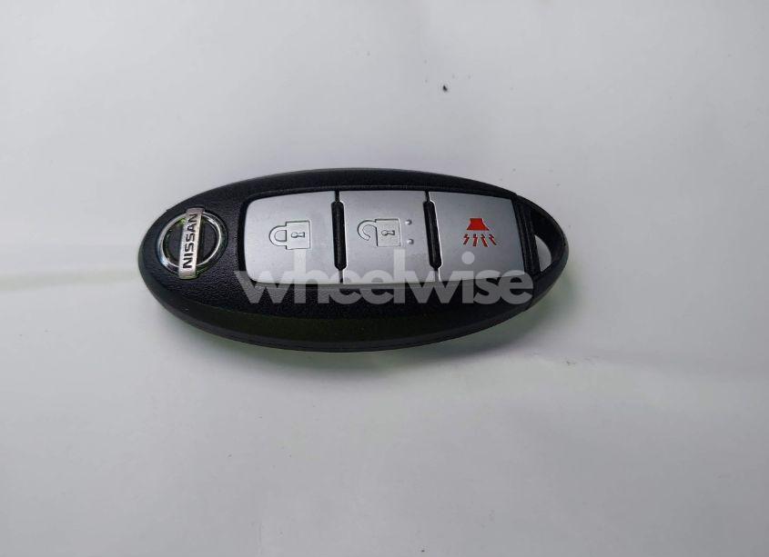 Photo 11 of 2014 Nissan Rogue SV (VIN 5N1AT2MT3EC750635)