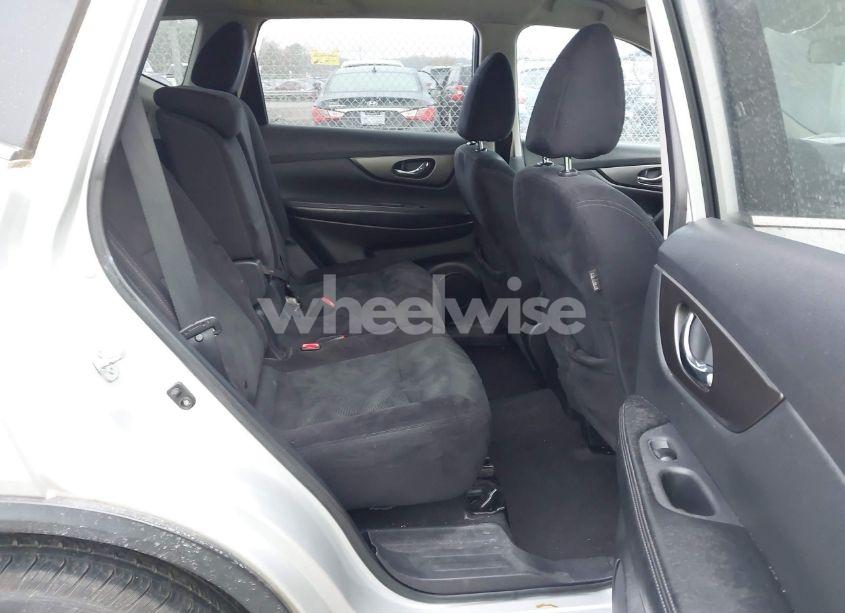 Photo 8 of 2014 Nissan Rogue SV (VIN 5N1AT2MT3EC750635)