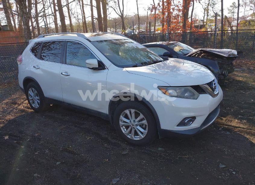 2014 Nissan Rogue SV (VIN 5N1AT2MT3EC795462) main photo