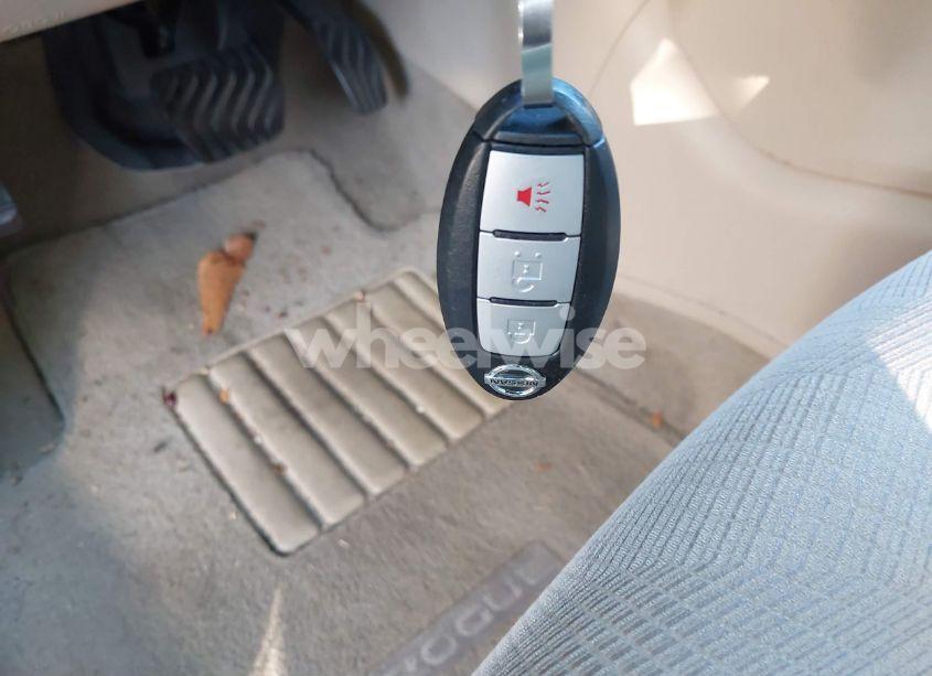 Photo 11 of 2014 Nissan Rogue SV (VIN 5N1AT2MT3EC795462)