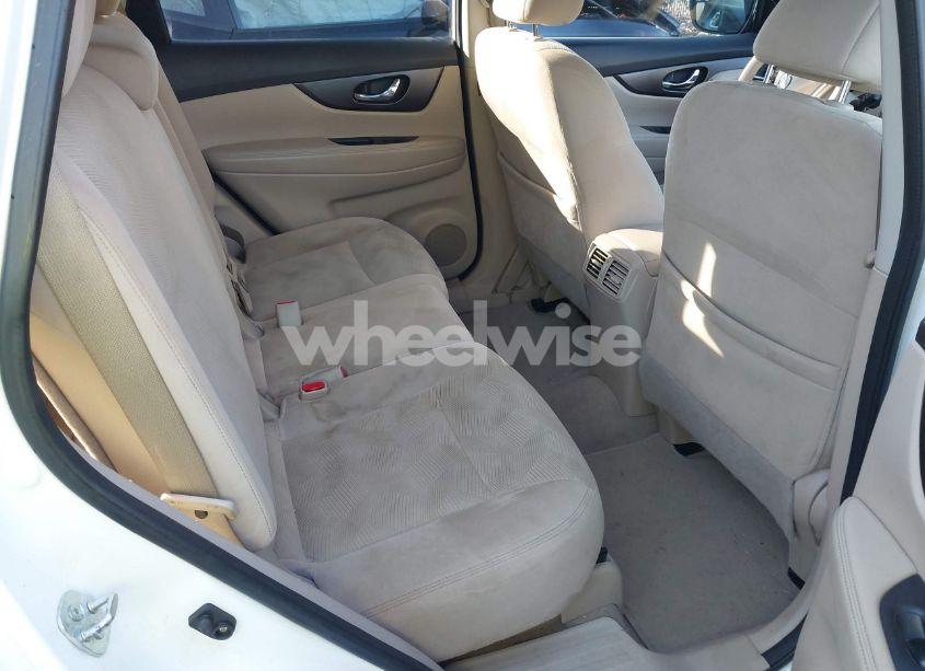 Photo 8 of 2014 Nissan Rogue SV (VIN 5N1AT2MT3EC795462)