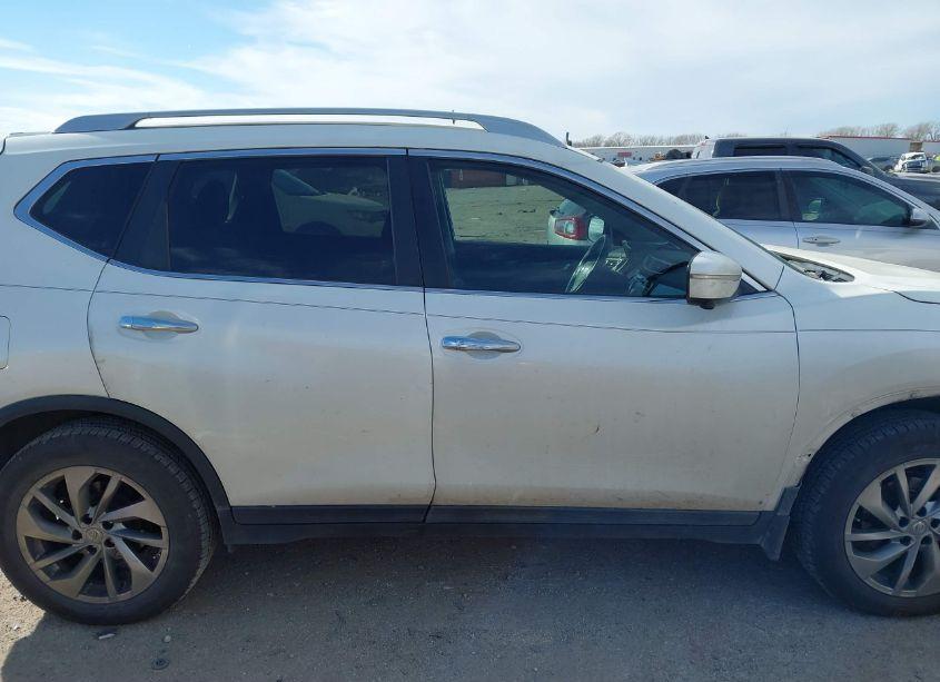Photo 13 of 2015 Nissan Rogue SL (VIN 5N1AT2MT3FC777562)