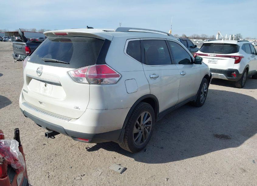 Photo 4 of 2015 Nissan Rogue SL (VIN 5N1AT2MT3FC777562)