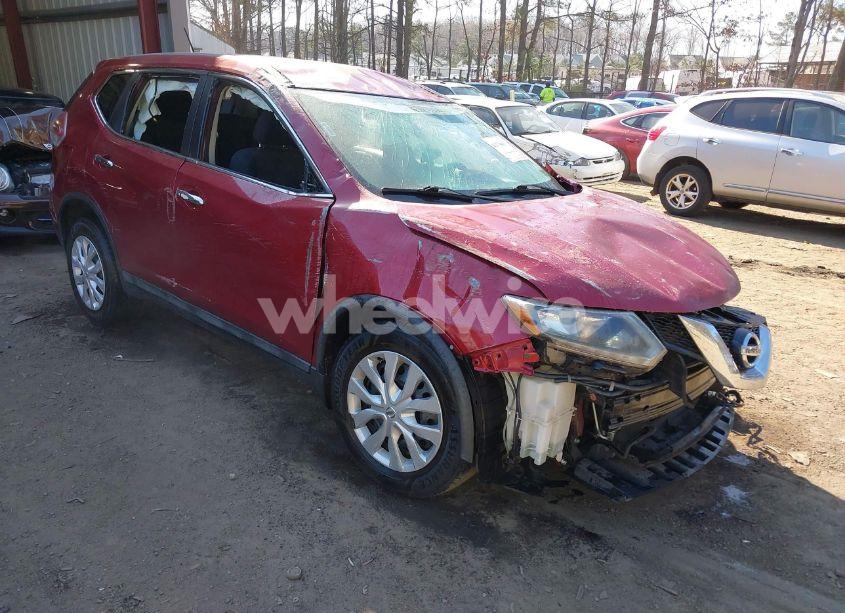 2015 Nissan Rogue S (VIN 5N1AT2MT3FC903435) main photo