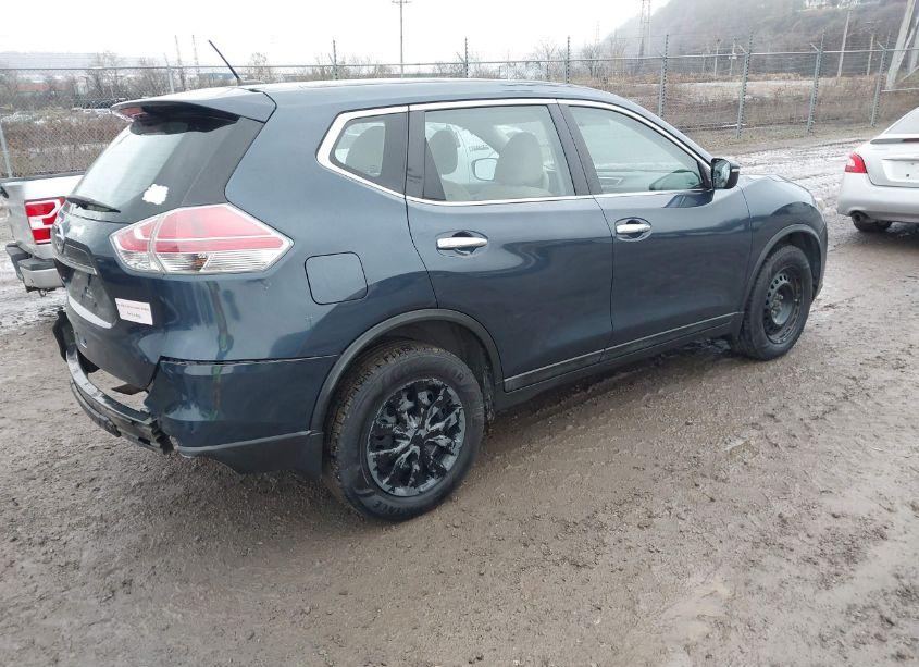 Photo 4 of 2015 Nissan Rogue S (VIN 5N1AT2MT3FC909655)