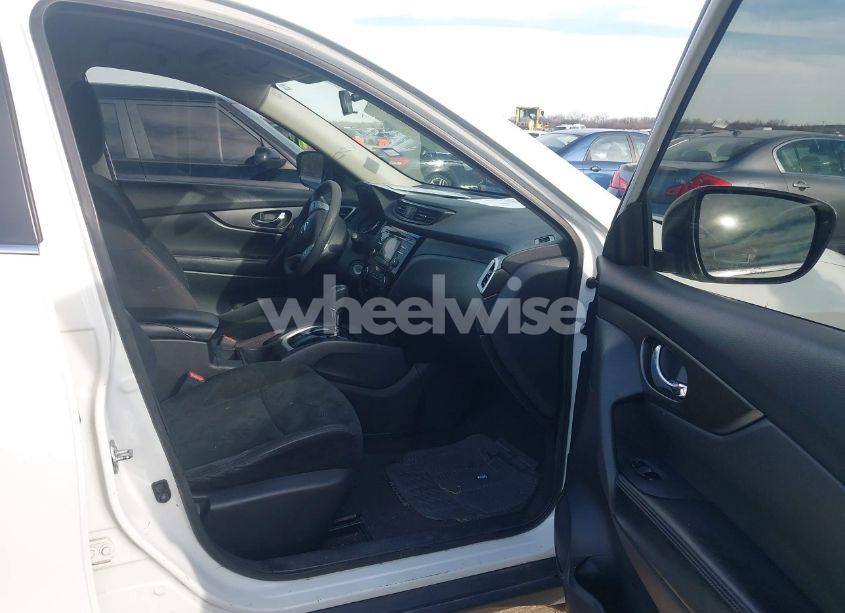 Photo 5 of 2016 Nissan Rogue S/SL/SV (VIN 5N1AT2MT3GC744966)