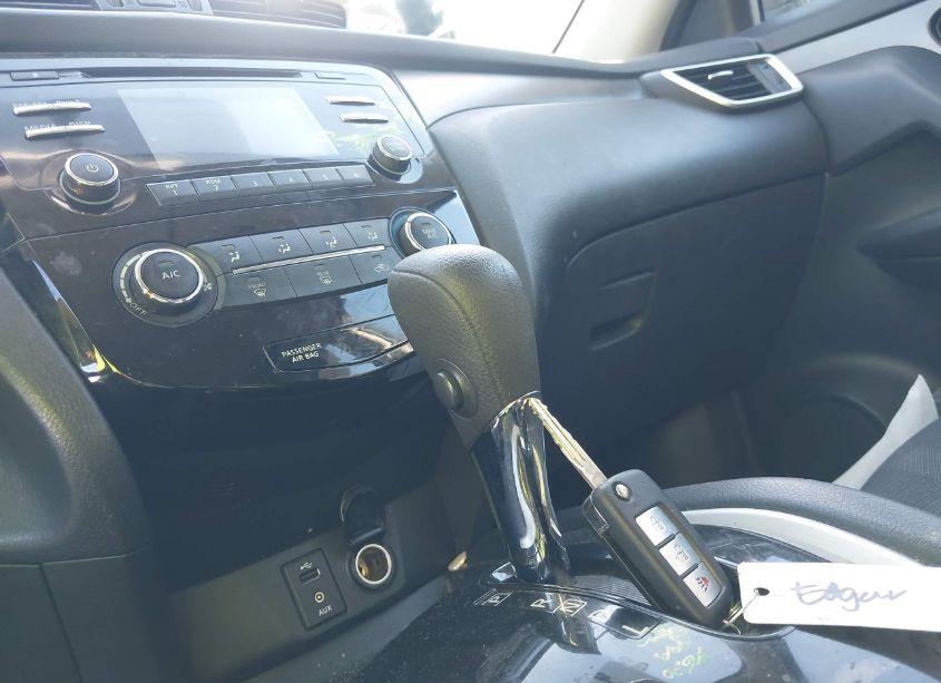 Photo 11 of 2016 Nissan Rogue S/SL/SV (VIN 5N1AT2MT3GC810450)