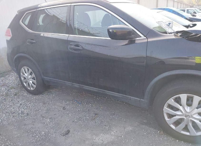 Photo 13 of 2016 Nissan Rogue S/SL/SV (VIN 5N1AT2MT3GC810450)