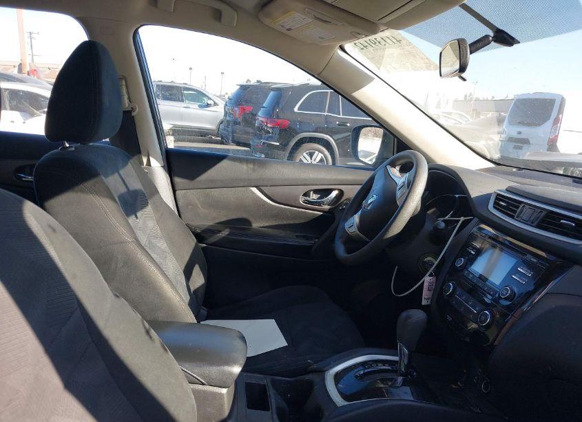 Photo 5 of 2016 Nissan Rogue S/SL/SV (VIN 5N1AT2MT3GC810450)