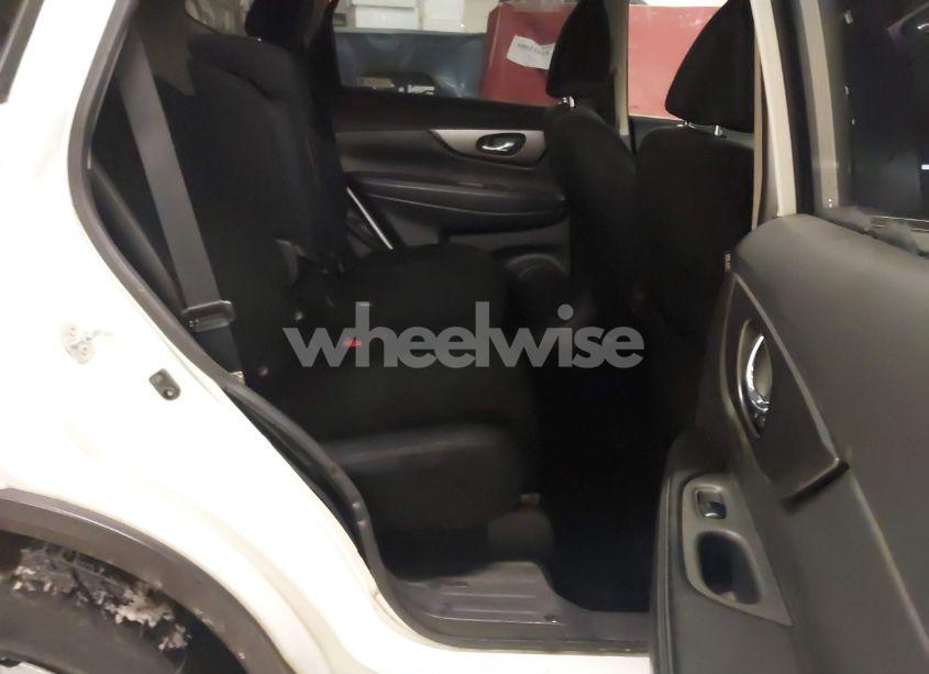 Photo 8 of 2016 Nissan Rogue S/SL/SV (VIN 5N1AT2MT3GC817351)