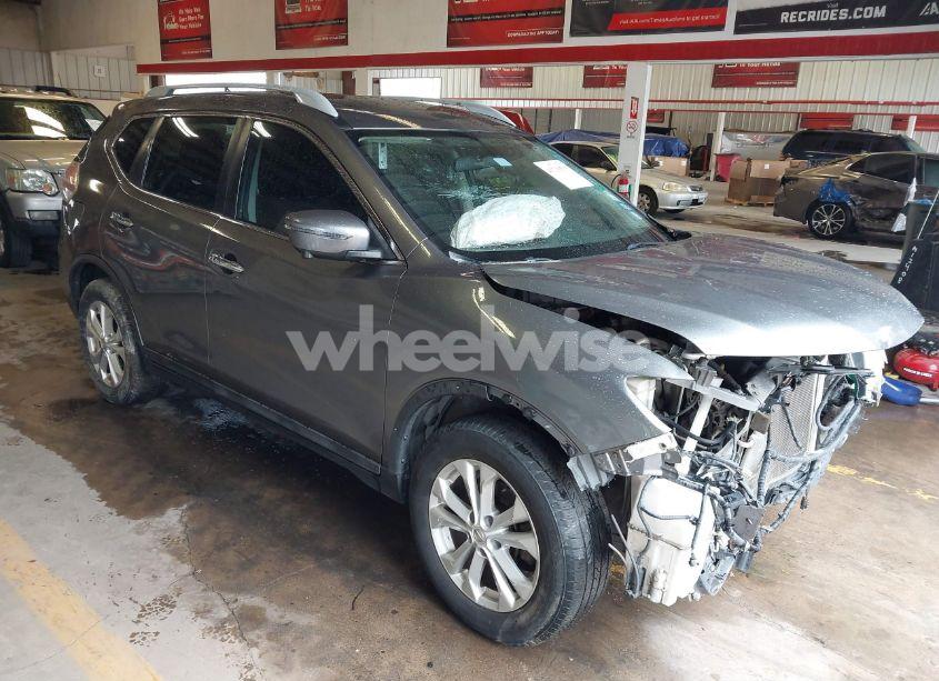 2016 Nissan Rogue SV (VIN 5N1AT2MT3GC893474) main photo
