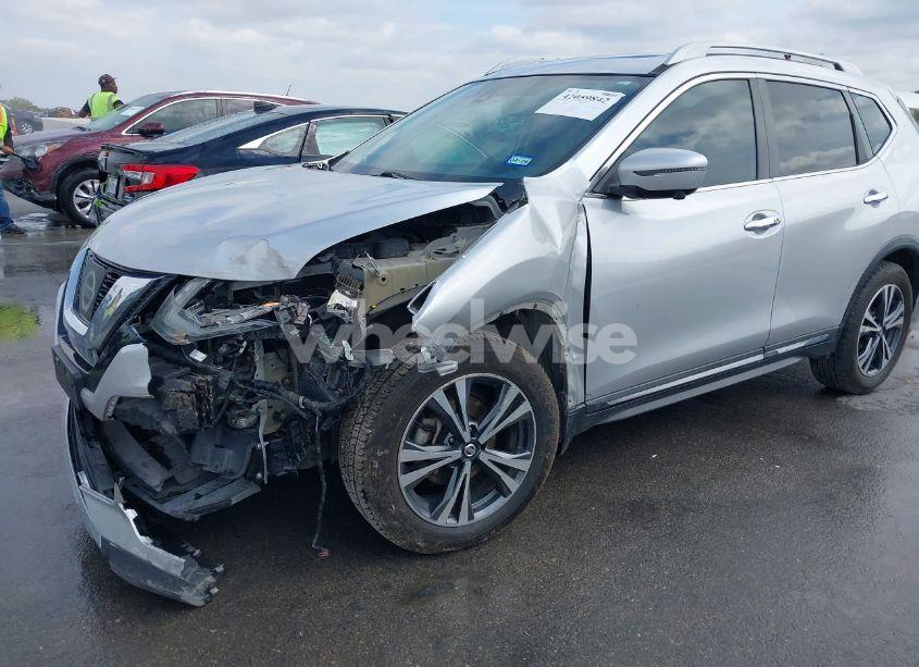 Photo 17 of 2017 Nissan Rogue SL (VIN 5N1AT2MT3HC730969)