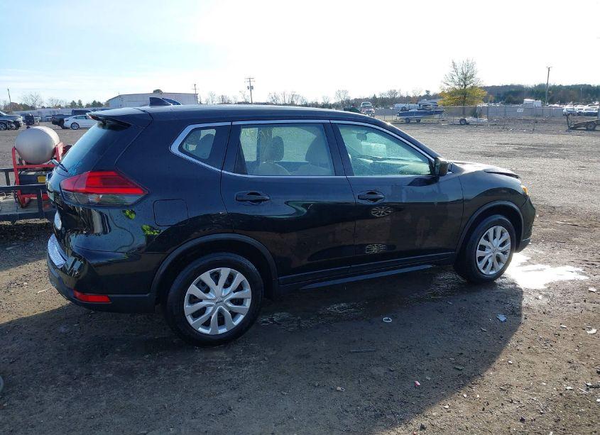 Photo 13 of 2017 Nissan Rogue S (VIN 5N1AT2MT3HC740272)