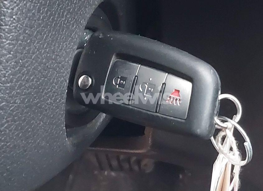 Photo 11 of 2017 Nissan Rogue S (VIN 5N1AT2MT3HC741308)