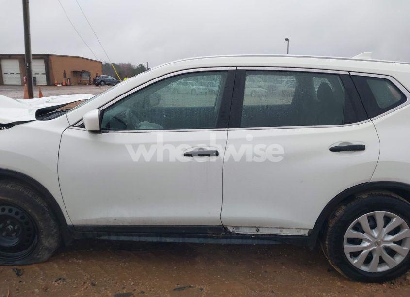 Photo 14 of 2017 Nissan Rogue S (VIN 5N1AT2MT3HC741308)