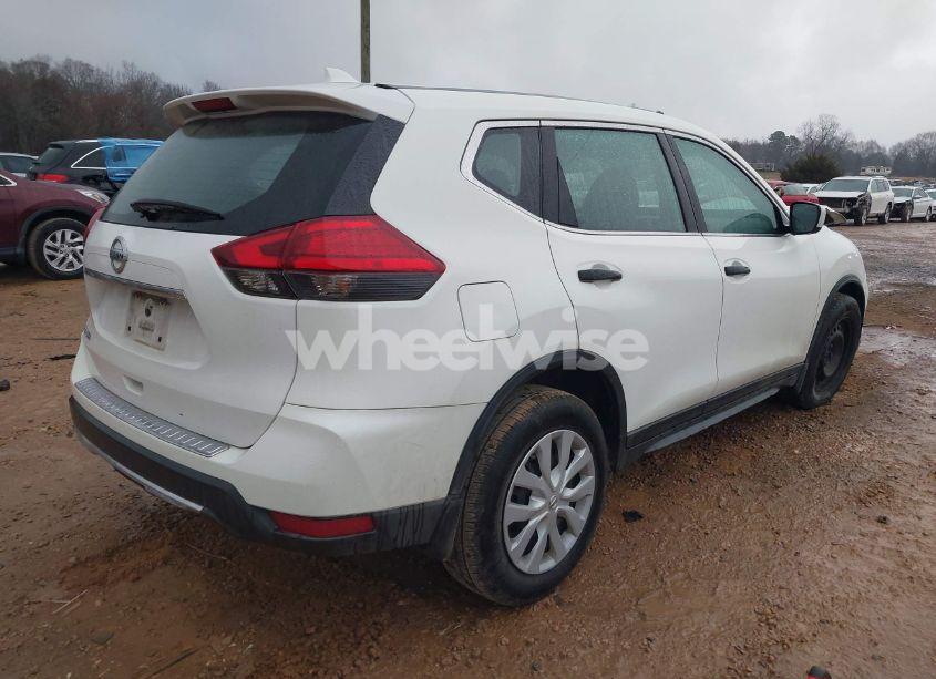 Photo 4 of 2017 Nissan Rogue S (VIN 5N1AT2MT3HC741308)