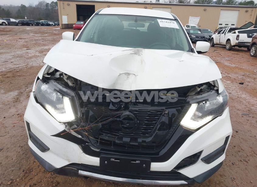 Photo 6 of 2017 Nissan Rogue S (VIN 5N1AT2MT3HC741308)