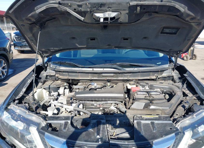 Photo 10 of 2017 Nissan Rogue S (VIN 5N1AT2MT3HC743429)