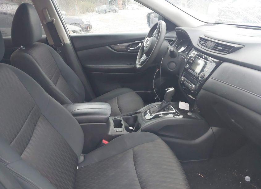 Photo 5 of 2017 Nissan Rogue SV (VIN 5N1AT2MT3HC758836)