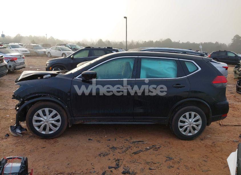 Photo 14 of 2017 Nissan Rogue S (VIN 5N1AT2MT3HC871010)