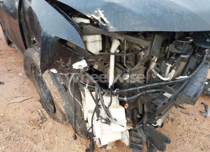 Photo 6 of 2017 Nissan Rogue S (VIN 5N1AT2MT3HC871010)