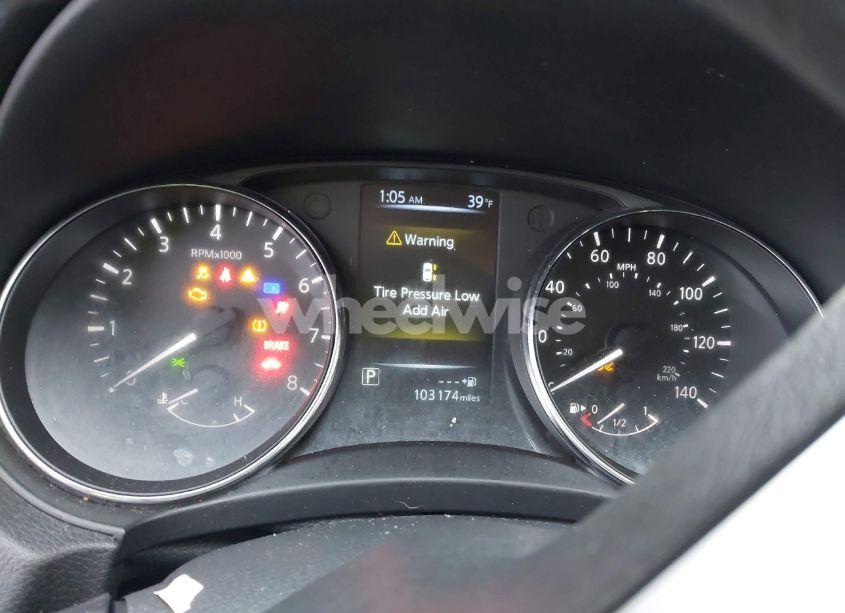 Photo 7 of 2017 Nissan Rogue S (VIN 5N1AT2MT3HC871010)