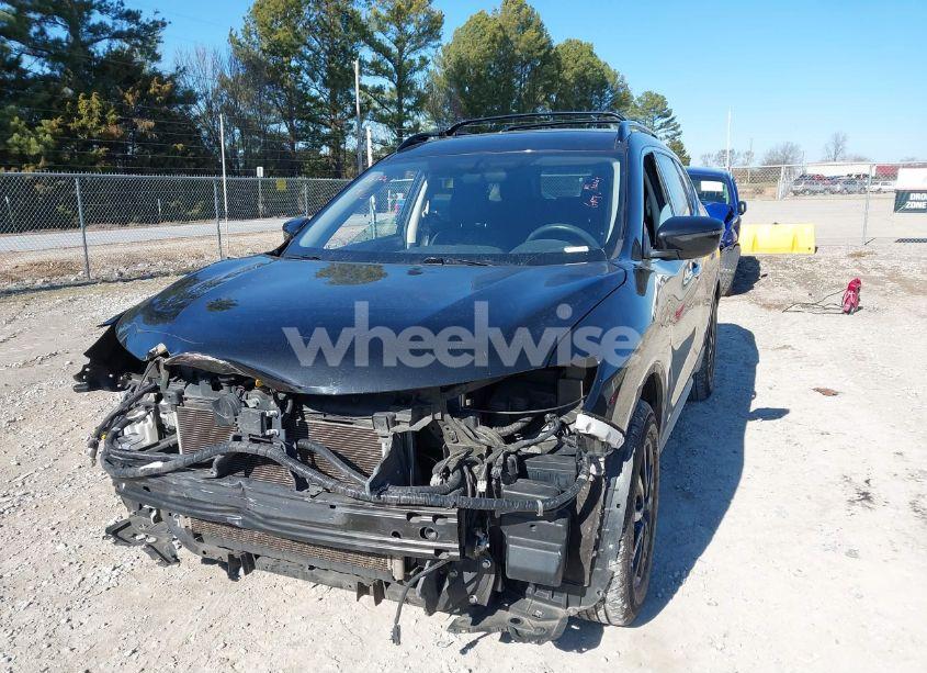 Photo 6 of 2017 Nissan Rogue SV (VIN 5N1AT2MT3HC878426)