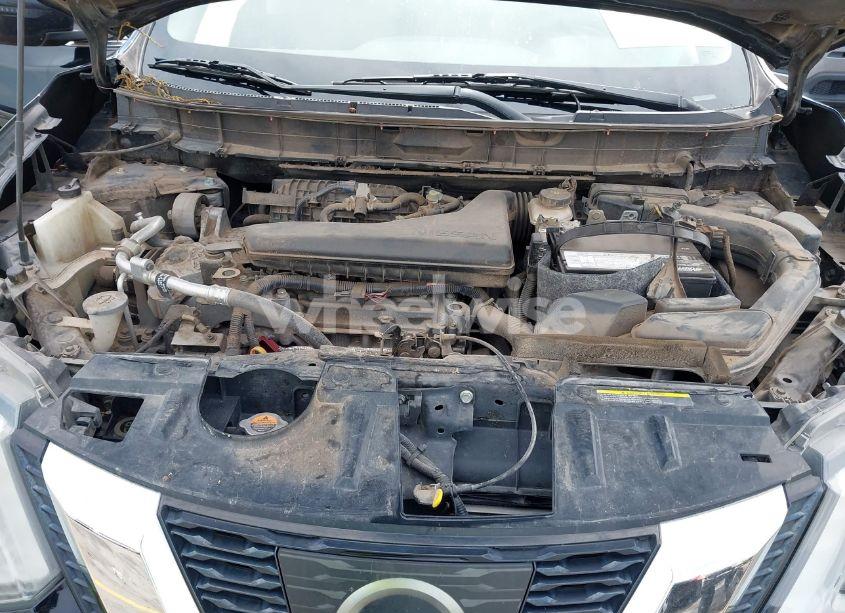 Photo 10 of 2017 Nissan Rogue SV (VIN 5N1AT2MT3HC879088)