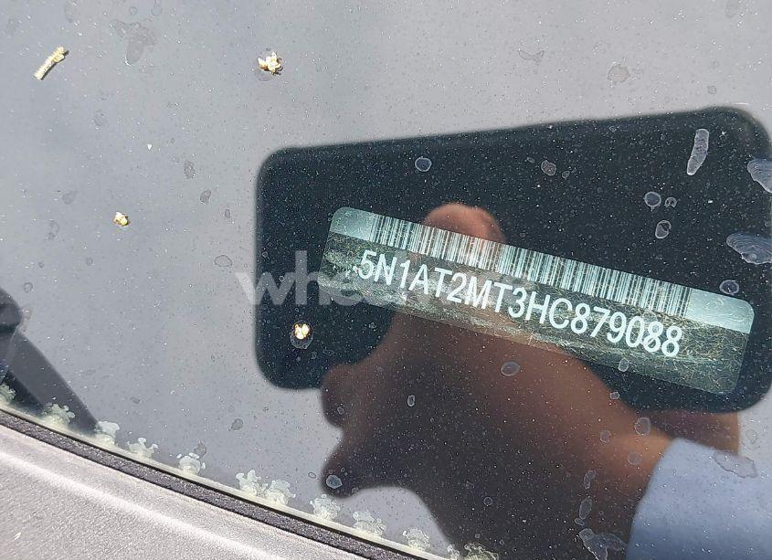 Photo 9 of 2017 Nissan Rogue SV (VIN 5N1AT2MT3HC879088)