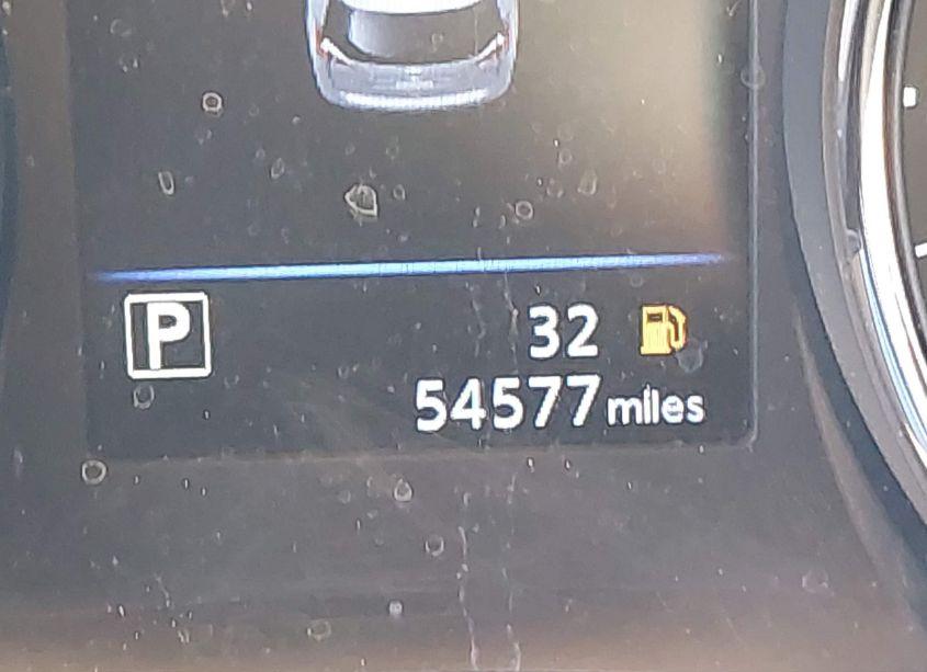 Photo 15 of 2018 Nissan Rogue SV (VIN 5N1AT2MT3JC746367)