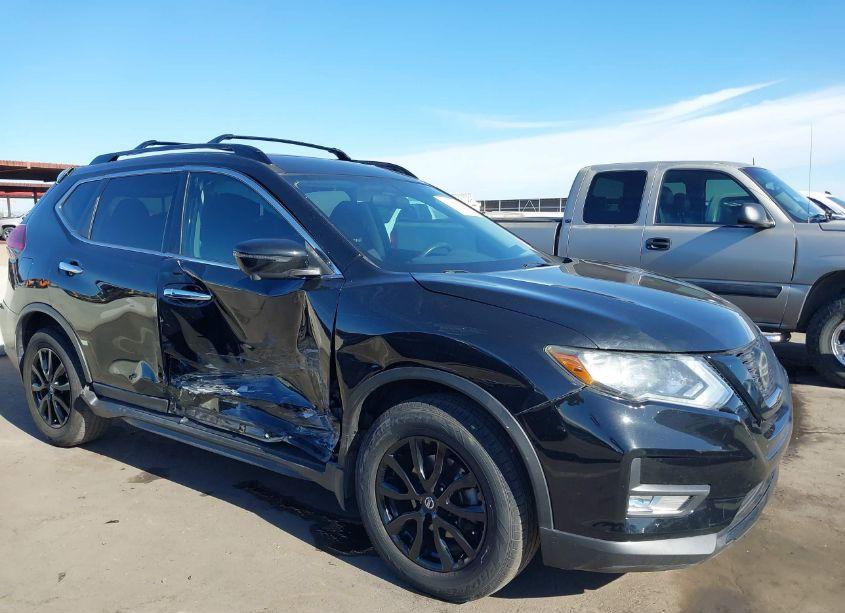 Photo 6 of 2018 Nissan Rogue SV (VIN 5N1AT2MT3JC746367)