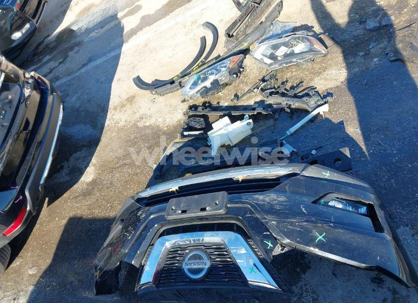 Photo 12 of 2018 Nissan Rogue SL (VIN 5N1AT2MT3JC751147)