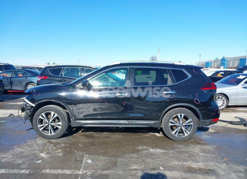 Photo 15 of 2018 Nissan Rogue SL (VIN 5N1AT2MT3JC751147)