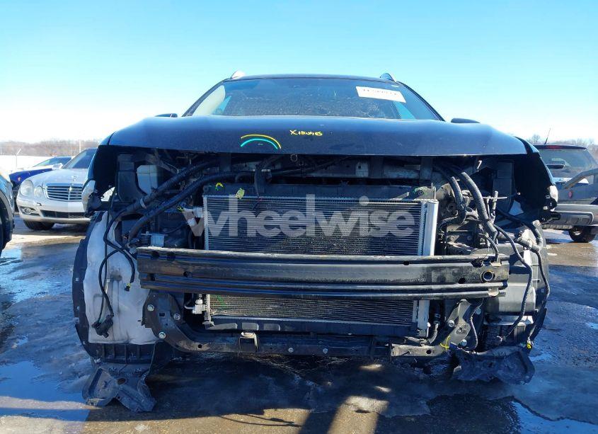 Photo 6 of 2018 Nissan Rogue SL (VIN 5N1AT2MT3JC751147)