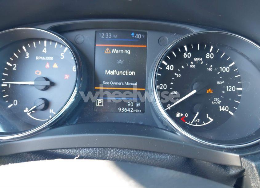 Photo 7 of 2018 Nissan Rogue SL (VIN 5N1AT2MT3JC751147)