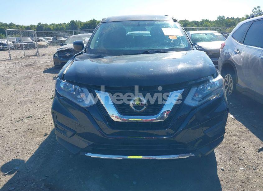 Photo 13 of 2018 Nissan Rogue S (VIN 5N1AT2MT3JC791132)