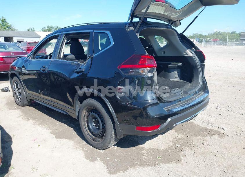 Photo 3 of 2018 Nissan Rogue S (VIN 5N1AT2MT3JC791132)