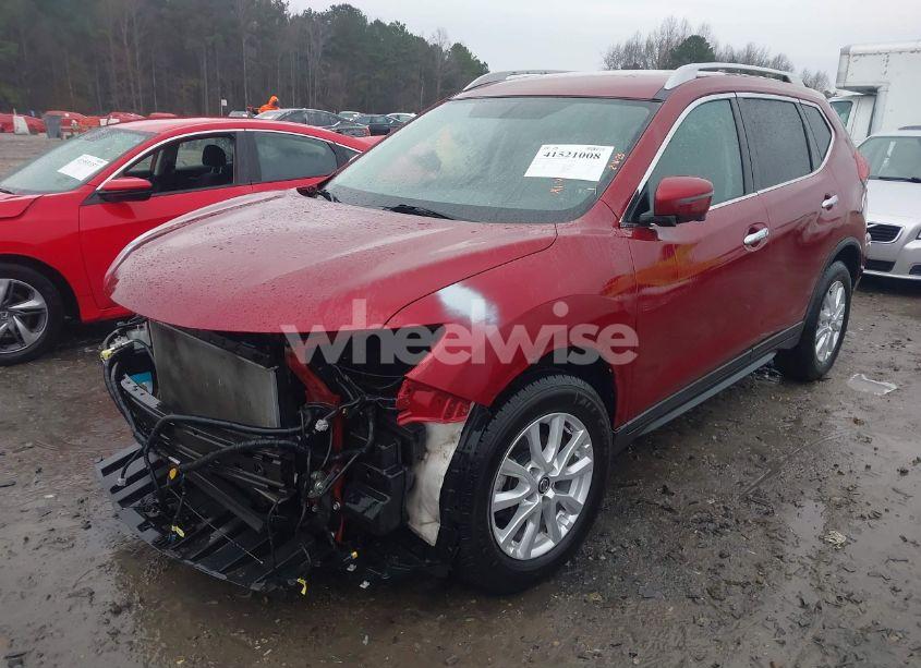 Photo 2 of 2018 Nissan Rogue SV (VIN 5N1AT2MT3JC840815)