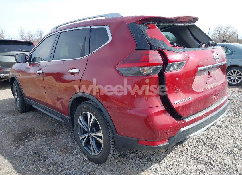 Photo 3 of 2019 Nissan Rogue SV (VIN 5N1AT2MT3KC709806)