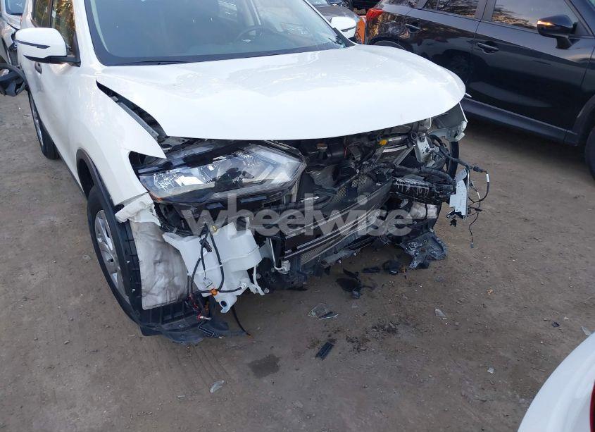 Photo 6 of 2019 Nissan Rogue S/SL/SV (VIN 5N1AT2MT3KC710664)