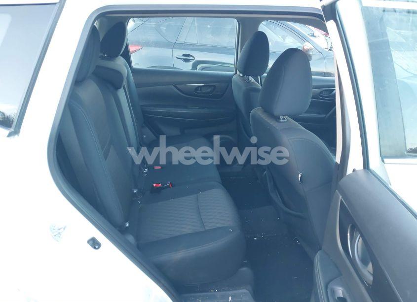 Photo 8 of 2019 Nissan Rogue S/SL/SV (VIN 5N1AT2MT3KC710664)