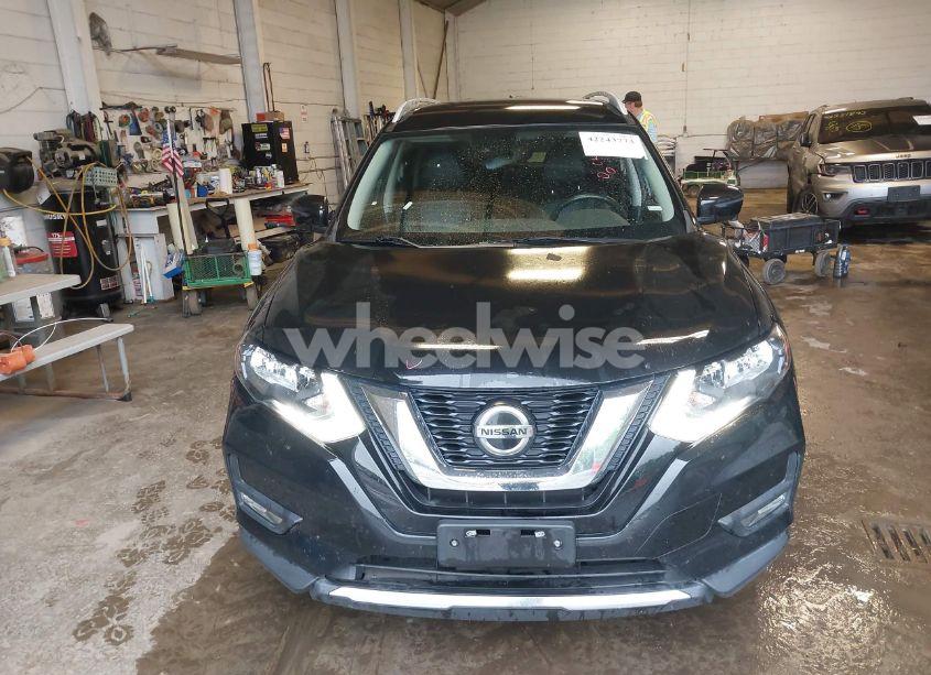 Photo 12 of 2019 Nissan Rogue SL (VIN 5N1AT2MT3KC760027)