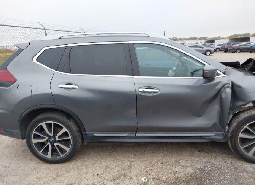 Photo 13 of 2019 Nissan Rogue SL (VIN 5N1AT2MT3KC778396)