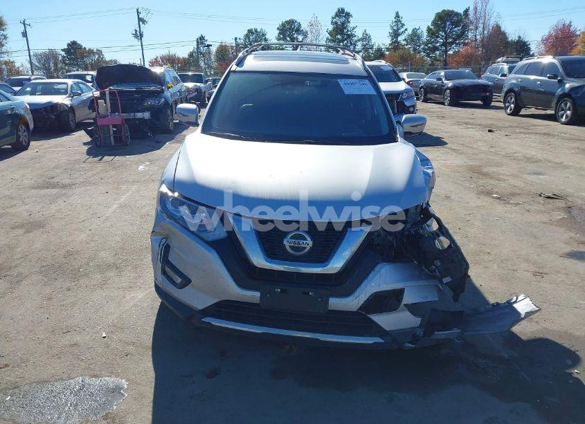 Photo 12 of 2019 Nissan Rogue SL (VIN 5N1AT2MT3KC783243)
