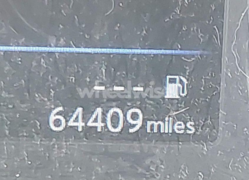 Photo 15 of 2019 Nissan Rogue S (VIN 5N1AT2MT3KC817486)