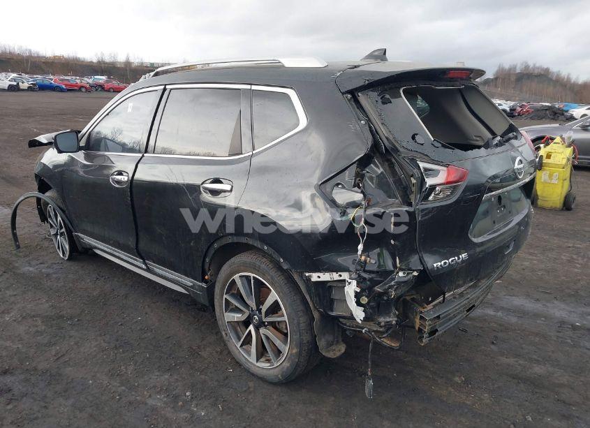 Photo 3 of 2019 Nissan Rogue SL (VIN 5N1AT2MT3KC824826)