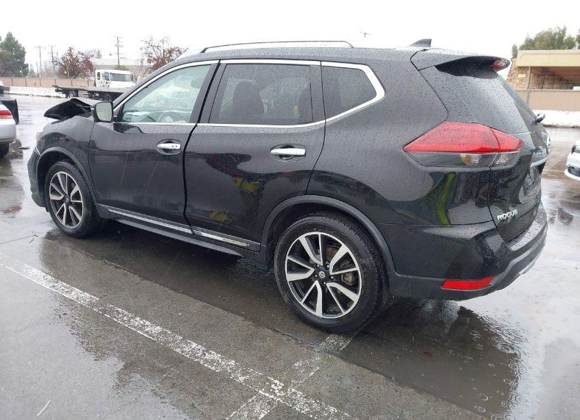 Photo 3 of 2020 Nissan Rogue SL FWD (VIN 5N1AT2MT3LC728521)
