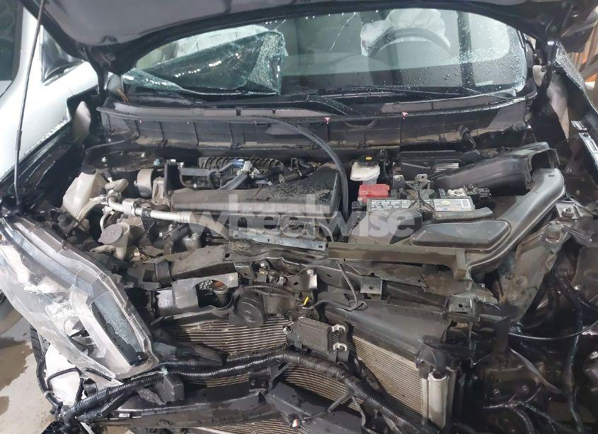 Photo 10 of 2020 Nissan Rogue SL FWD (VIN 5N1AT2MT3LC759347)