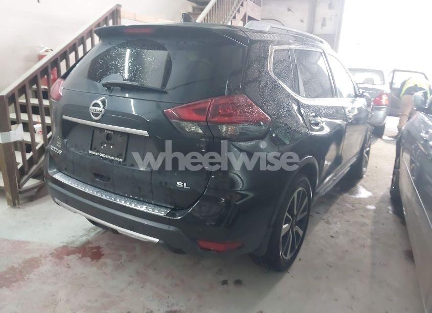 Photo 4 of 2020 Nissan Rogue SL FWD (VIN 5N1AT2MT3LC759347)